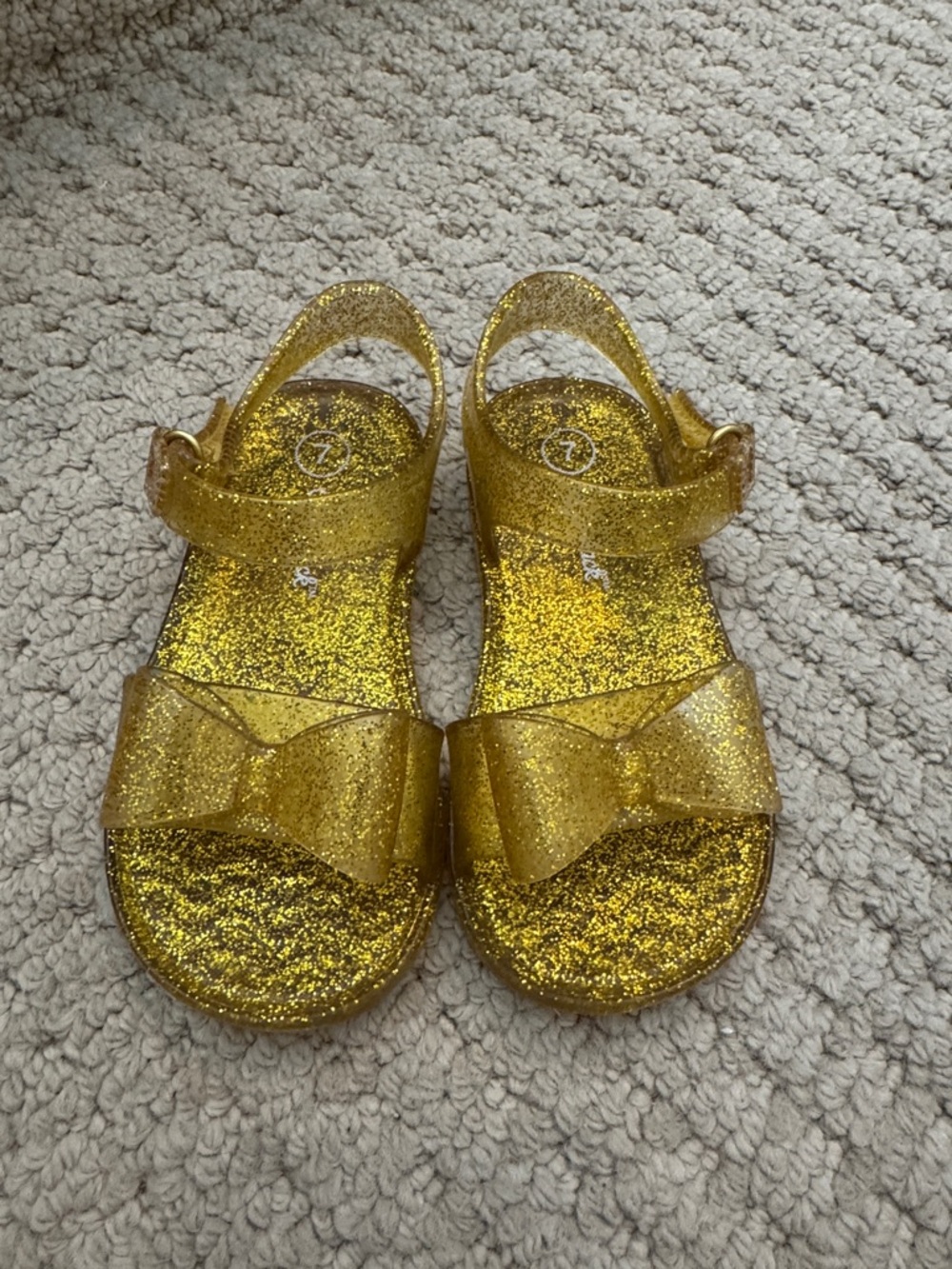 Cat & Jack Glitter Bow Jelly Sandals in Gold
